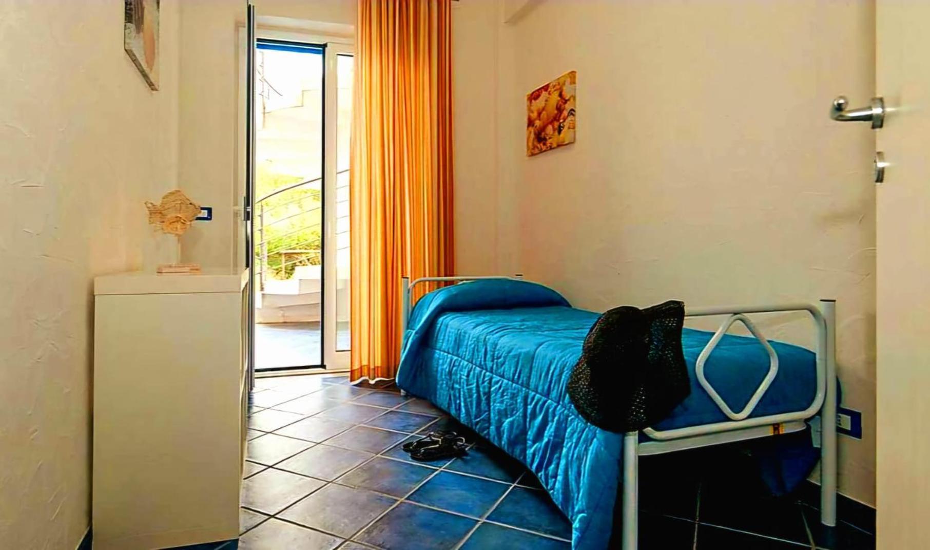 Magico Appartamenti Scafa - Marina Capo dʼOrlando Εξωτερικό φωτογραφία