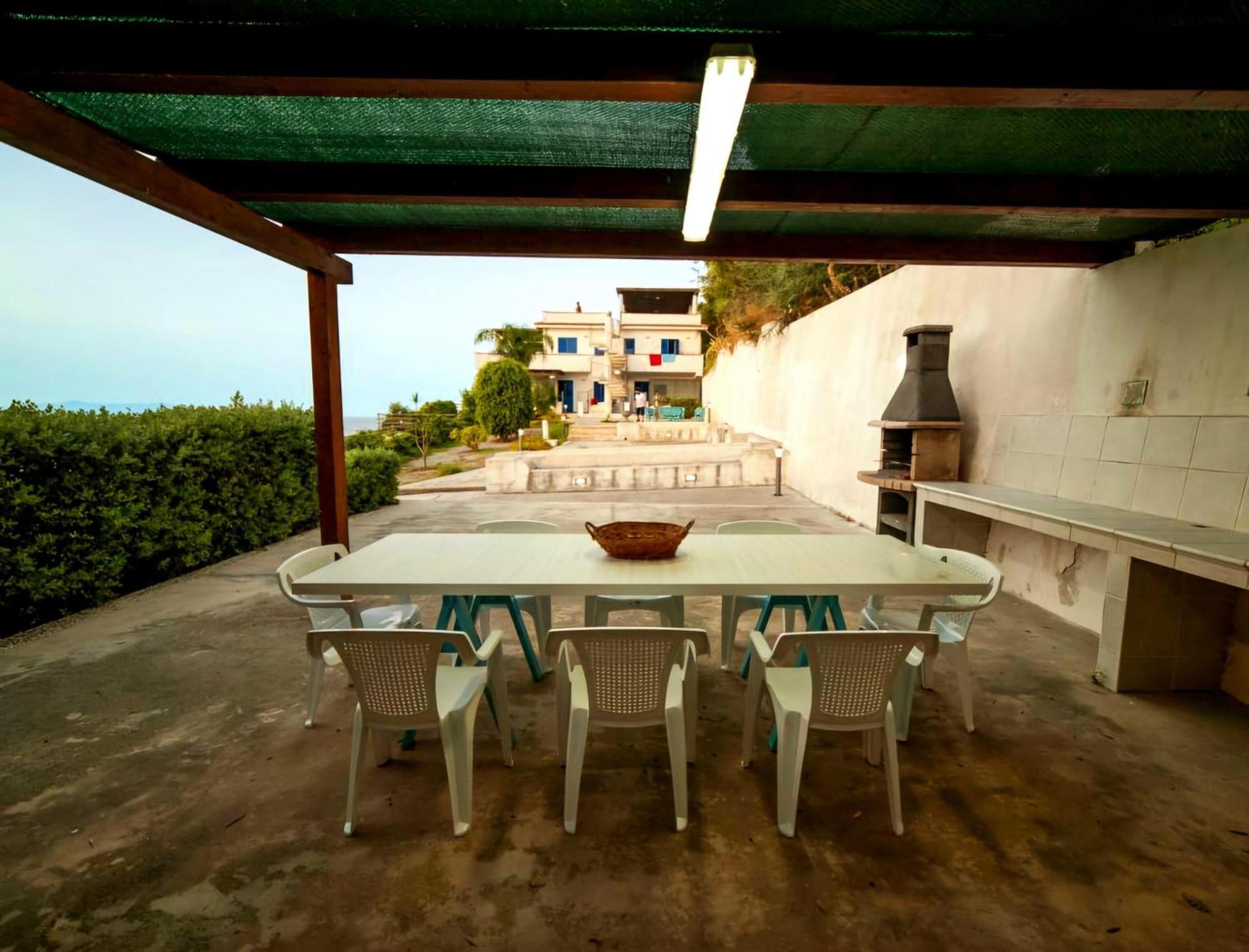 Magico Appartamenti Scafa - Marina Capo dʼOrlando Εξωτερικό φωτογραφία