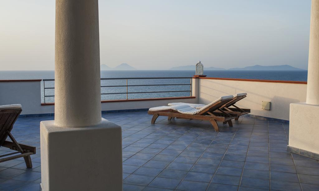 Magico Appartamenti Scafa - Marina Capo dʼOrlando Εξωτερικό φωτογραφία