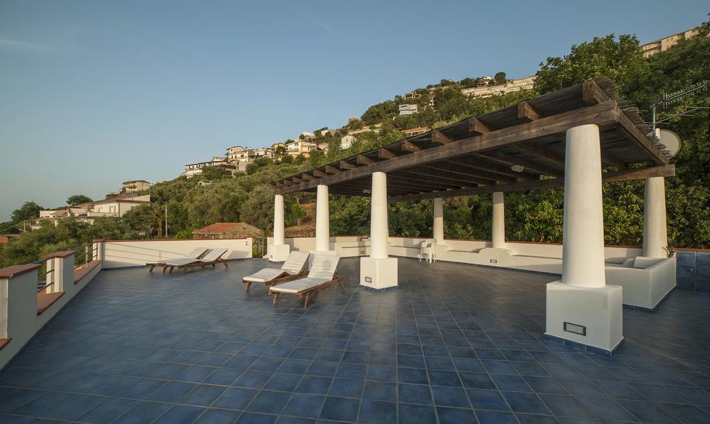Magico Appartamenti Scafa - Marina Capo dʼOrlando Εξωτερικό φωτογραφία
